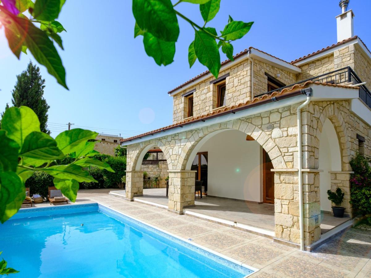 Almond Grove Luxury Villa Wprivate Pool Szímu Kültér fotó